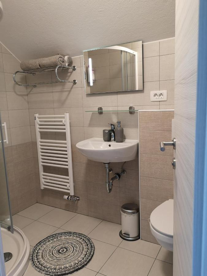 Jaka Apartments Μπλεντ Εξωτερικό φωτογραφία